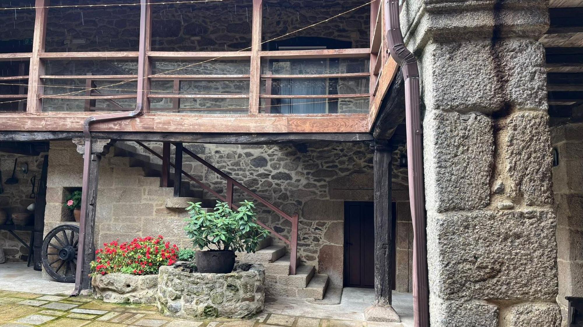 Pazo San Lorenzo- Puebla De Trives Eksteriør billede